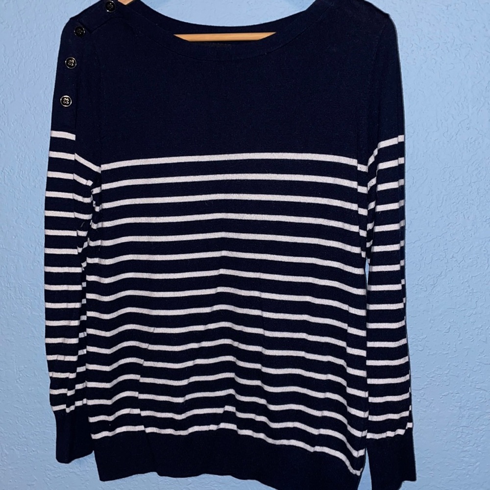 Banana Republic women’s top